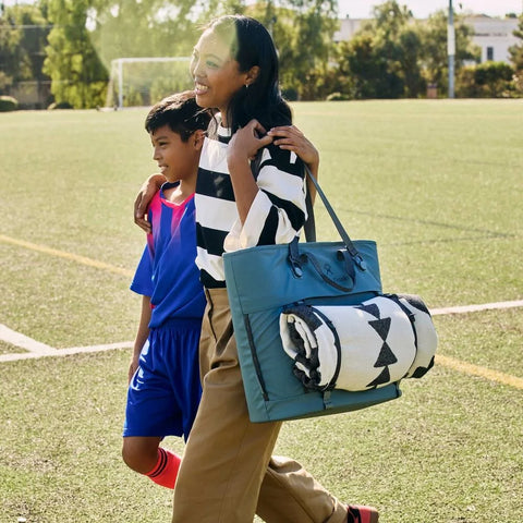Carryout™ Soft Cooler Tote 30 L