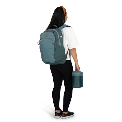 Osprey Axis x Hydro Flask Campus Essentials Bundle